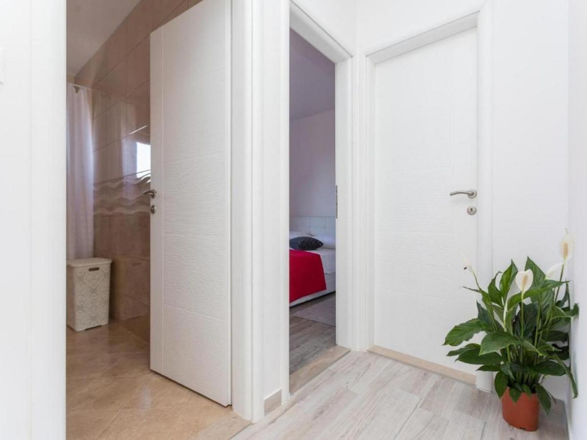Iv & La Appartement *