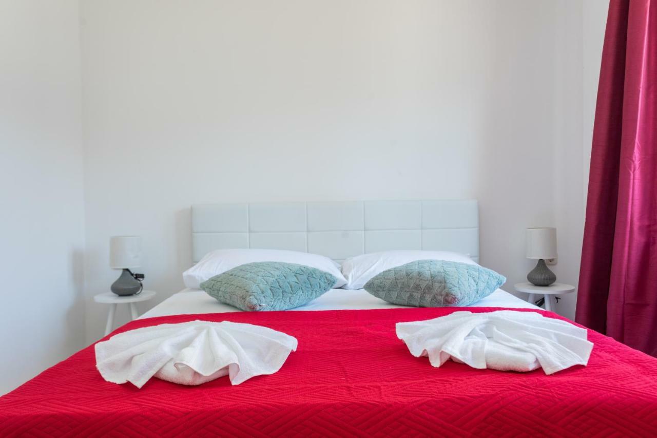 Iv & La Appartement